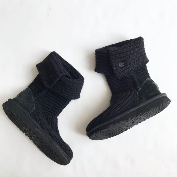 UGG Classic Cardy black knit boots EUC size 1 youth - Picture 1 of 7